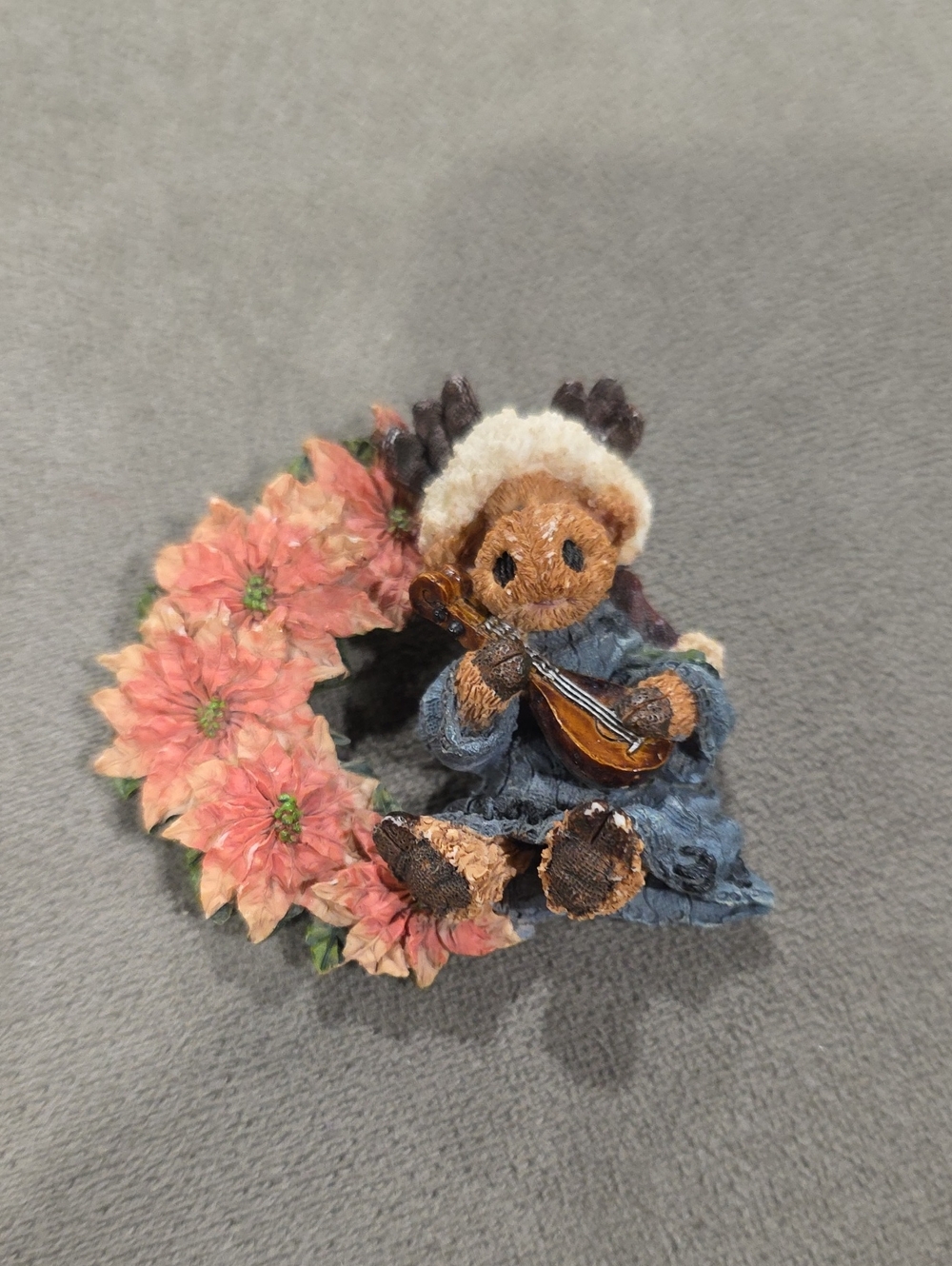 Boyd's Bear Pin Moose Figurine with Pink Floral Wreath